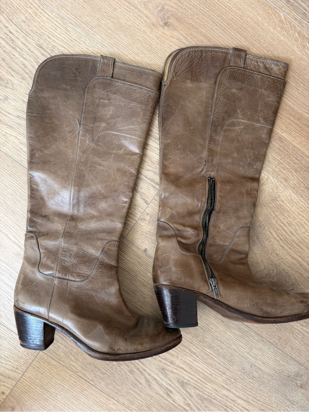 FRYE Jackie Tall Leather Boots Brown Distressed Size 10 B Style 76571